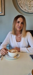 Veronika Veronika