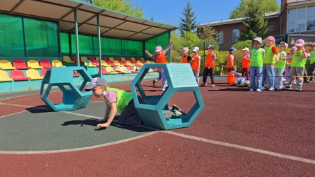 В рамках проекта &laquo;Увлекательные Бабашки&raquo; и месячника безопасности в детском саду прошла &laquo;Весёлая эст 3