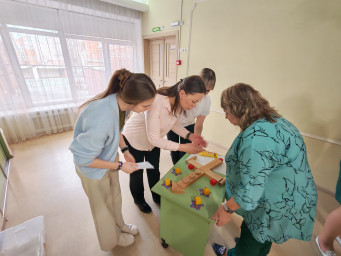 Пространство возможностей: в детском саду прошел инновационный педсовет по моделированию с конструкт 4
