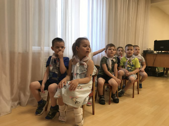 Развлечение "Паровозик из Ромашково" 0