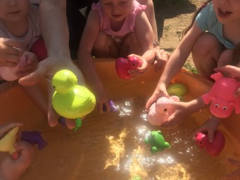 Игры с водой. Весело и полезно! 3